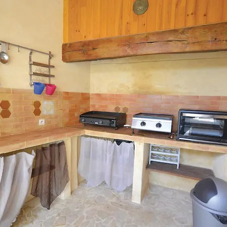 3 Bedroom Stunning In *