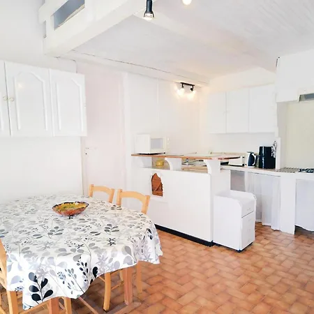 3 Bedroom Stunning In Casa vacanze *