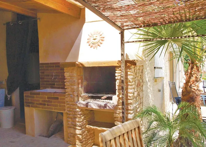 3 Bedroom Stunning In בית נופש