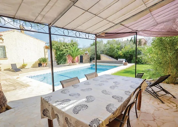 3 Bedroom Stunning In *